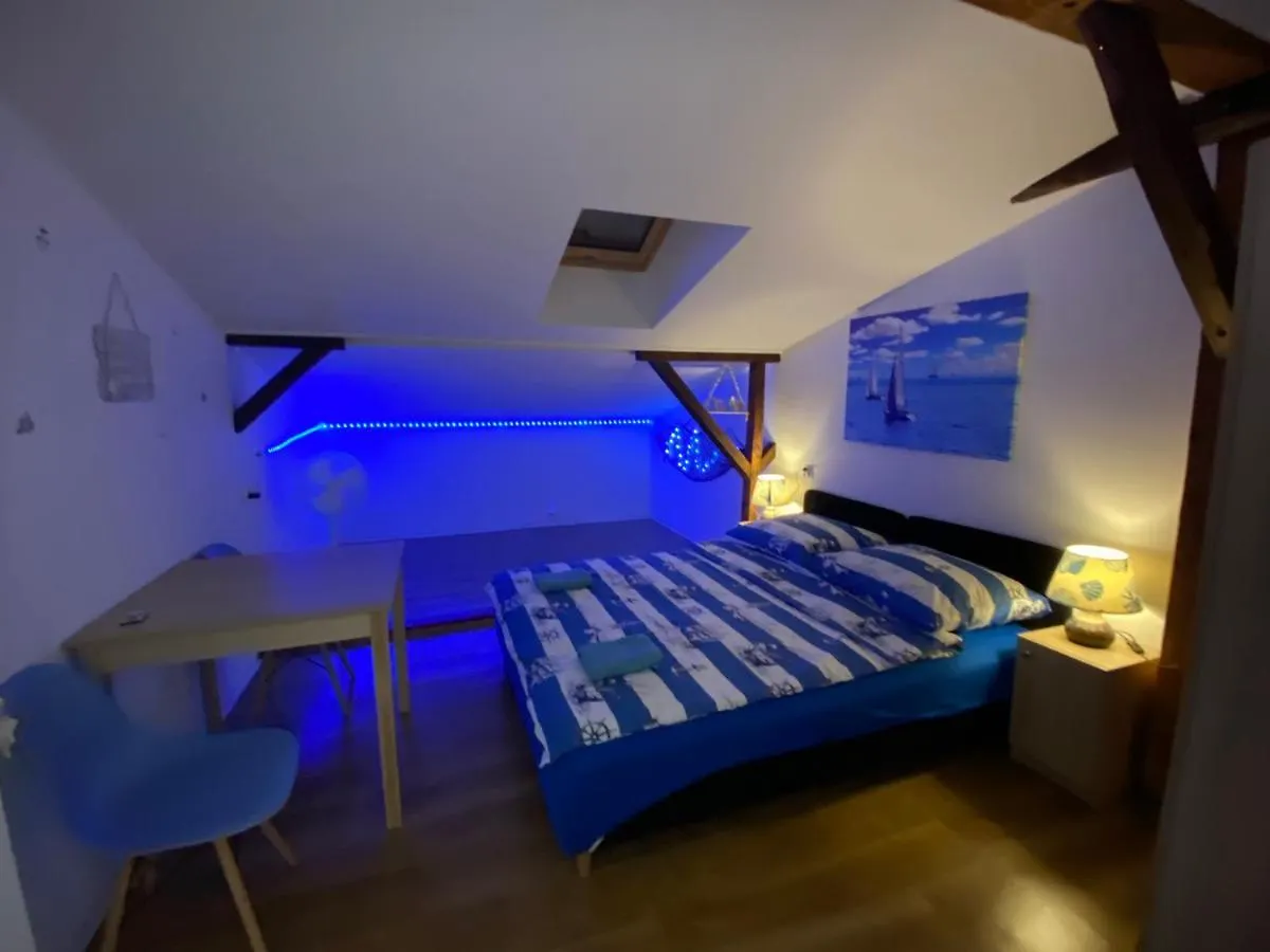Sea World Apartments Mansarda Γκντανσκ